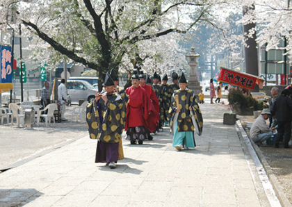 大宝八幡宮の祭と四季（４〜６月）